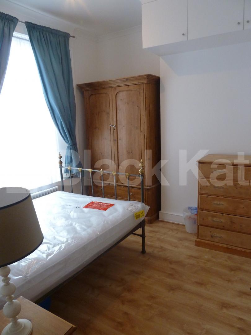 			NEW INSTRUCTION, 2 Bedroom, 1 bath, 1 reception Flat			 Mildmay Road, NEWINGTON GREEN